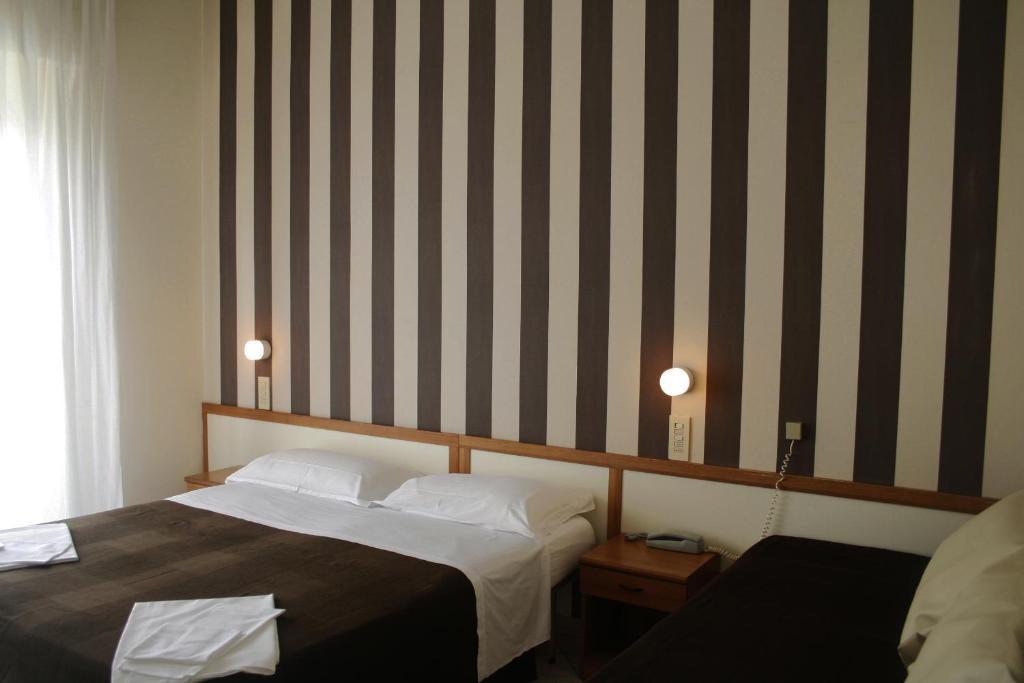 Hotel Esplanade Rimini Room photo